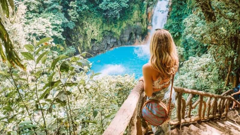 3 reasons to visit costa rica