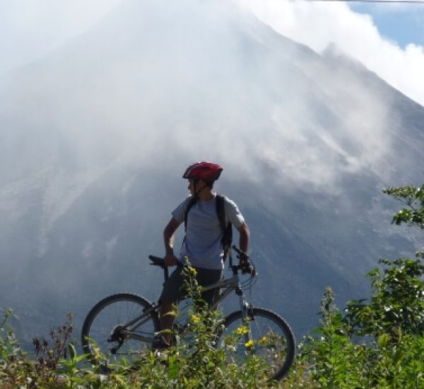 Costa-Rica-Biking